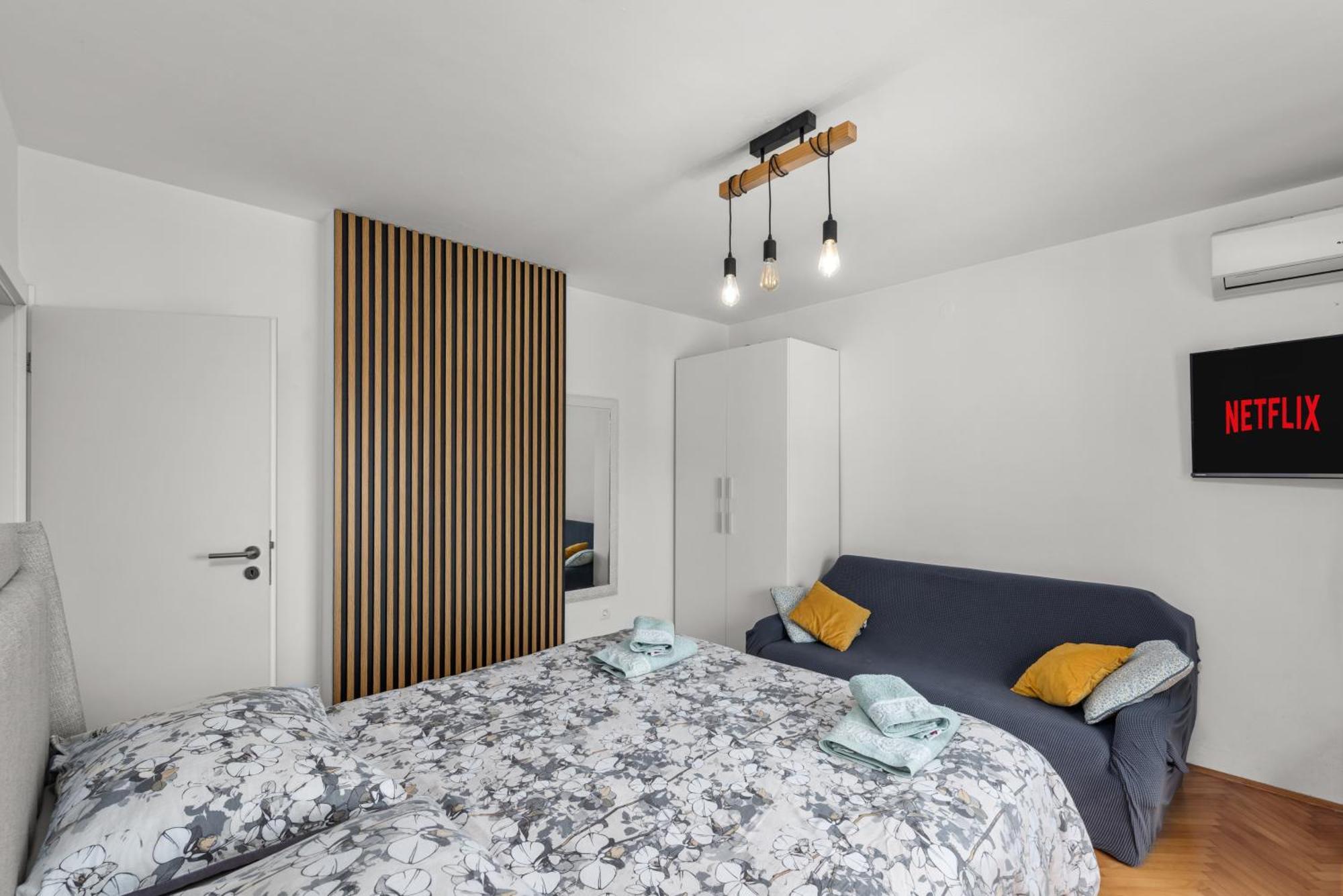 Kala Sea View Apartments 150M From Beach And 250 M From Old Town Пореч Екстериор снимка